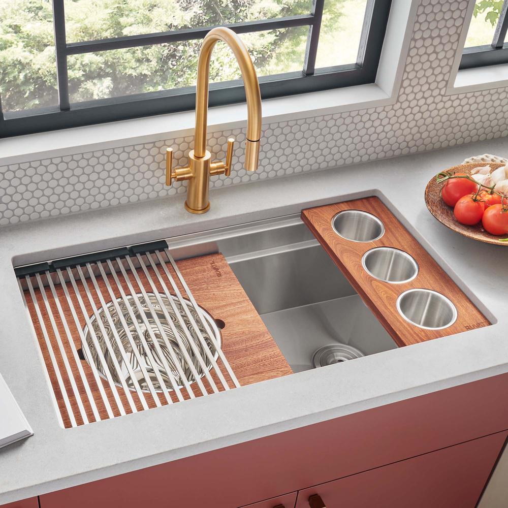 Ruvati 33-inch Workstation Two-Tiered Ledge Kitchen Sink Undermount 16 Gauge. Picture 21