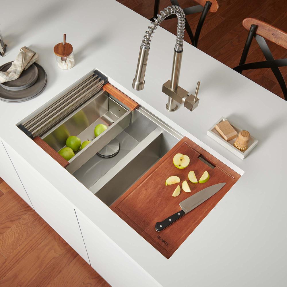 Ruvati 33in Workstation Ledge 50/50 Double Bowl Undermount 16 Gauge Kitchen Sink. Picture 15