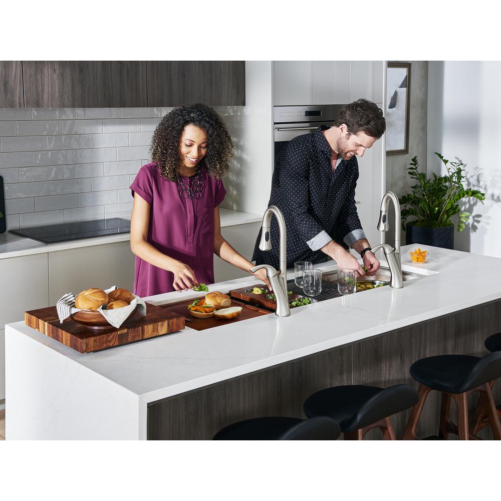 Ruvati 57-inch Workstation Two-Tiered Ledge Kitchen Sink Undermount 16 Gauge. Picture 19