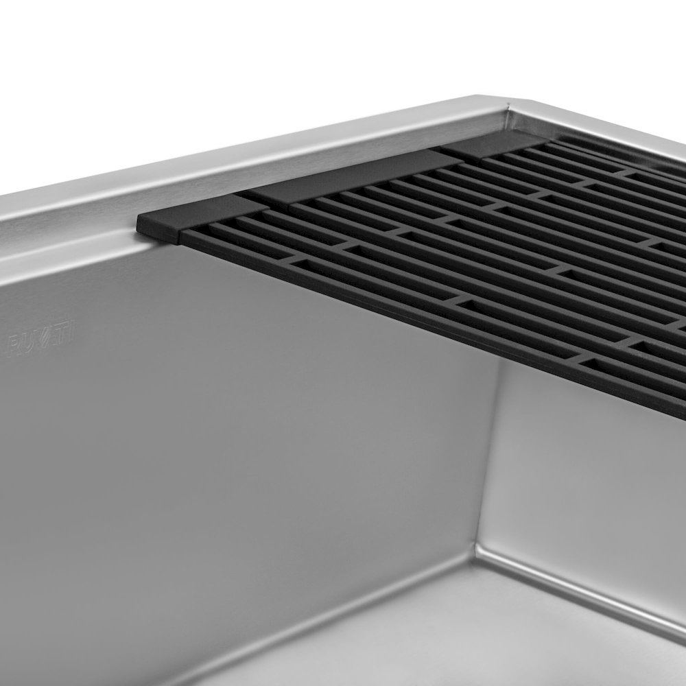 30-inch Workstation Scratch Resistant Embossed Kitchen Sink Stainless Steel. Picture 7