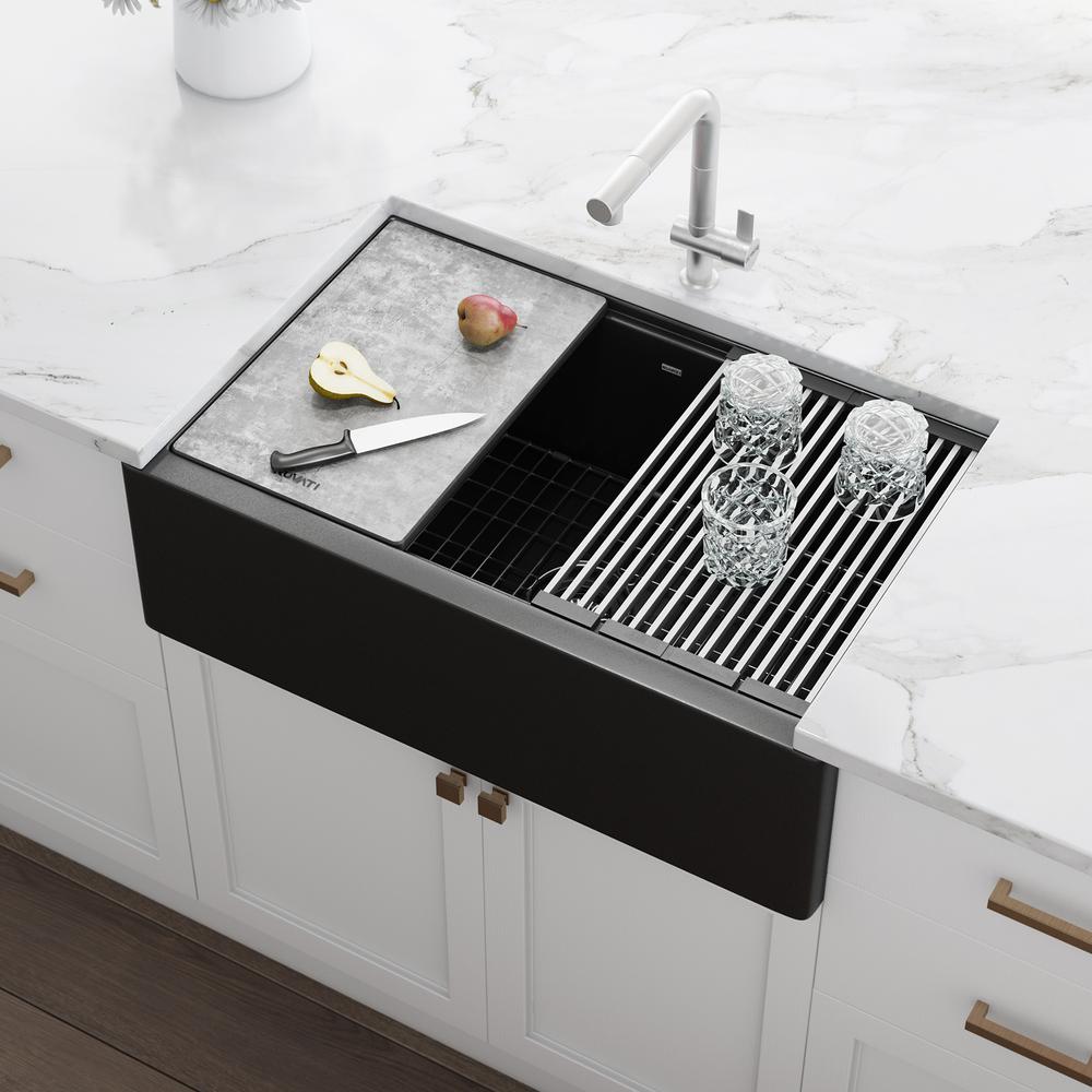 Ruvati 33-inch Kitchen Sink. Picture 1