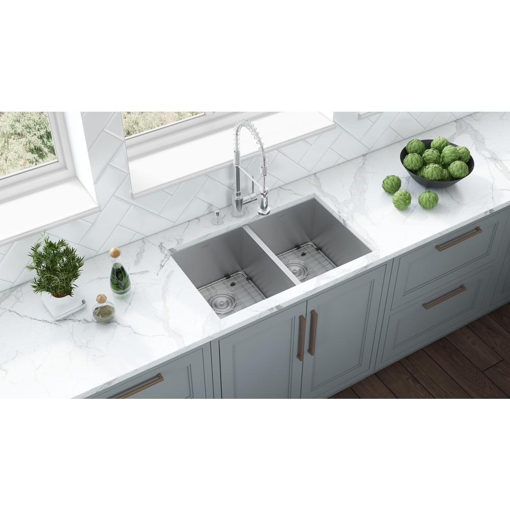 Ruvati 30-inch Undermount 50/50 Double Bowl Zero Radius 16 Gauge Kitchen Sink. Picture 4