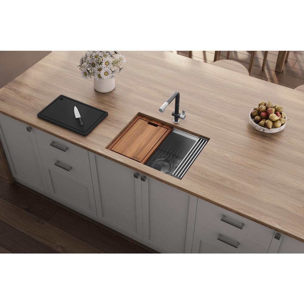 Ruvati 24-inch Workstation Undermount Ledge Kitchen Sink with Accessories. Picture 7