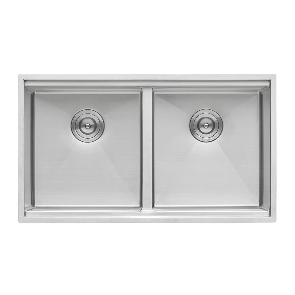 Ruvati 33in Workstation Ledge 50/50 Double Bowl Undermount Kitchen Sink. Picture 4