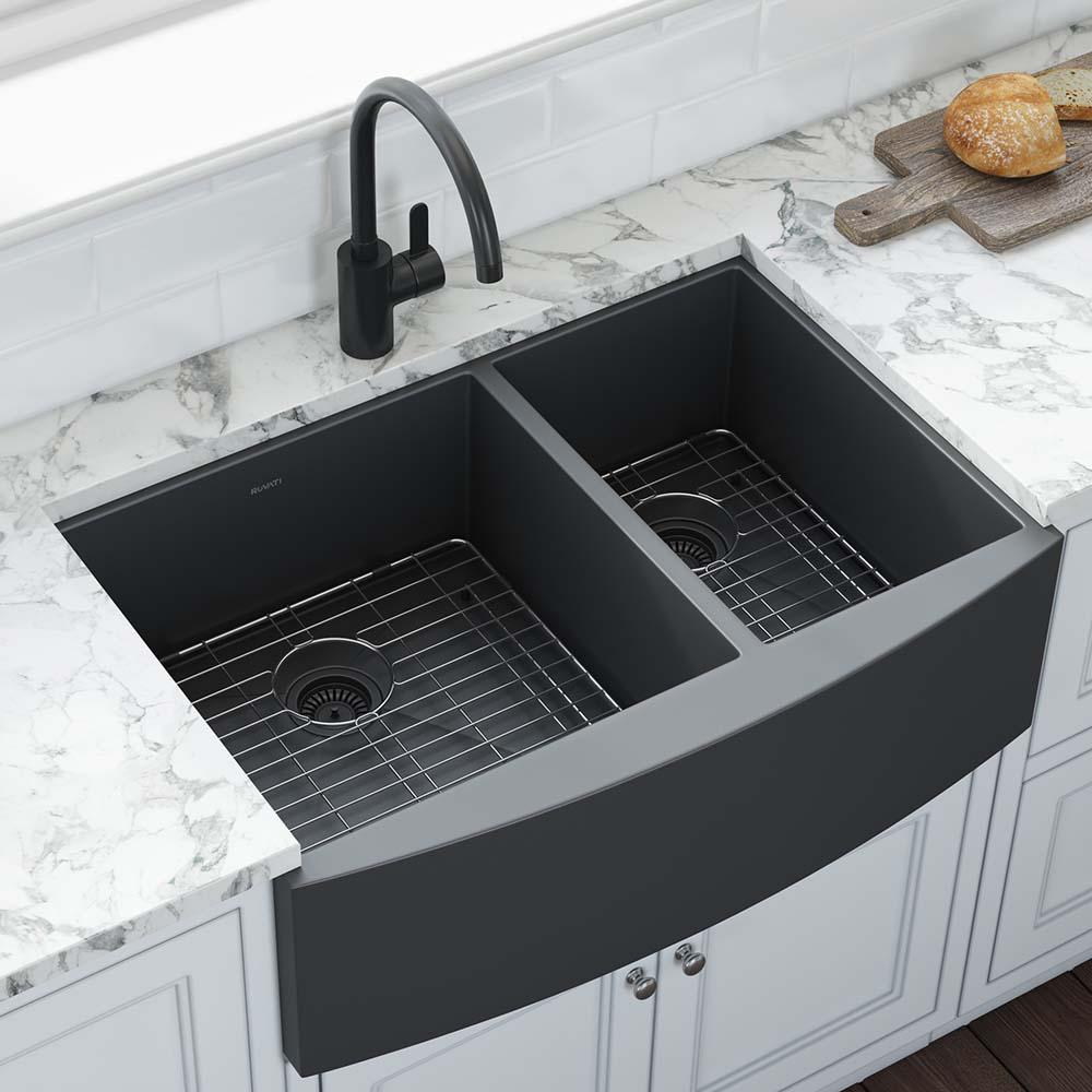Ruvati 33-inch 60/40 Double Bowl Apron-Front Farmhouse Kitchen Sink. Picture 7