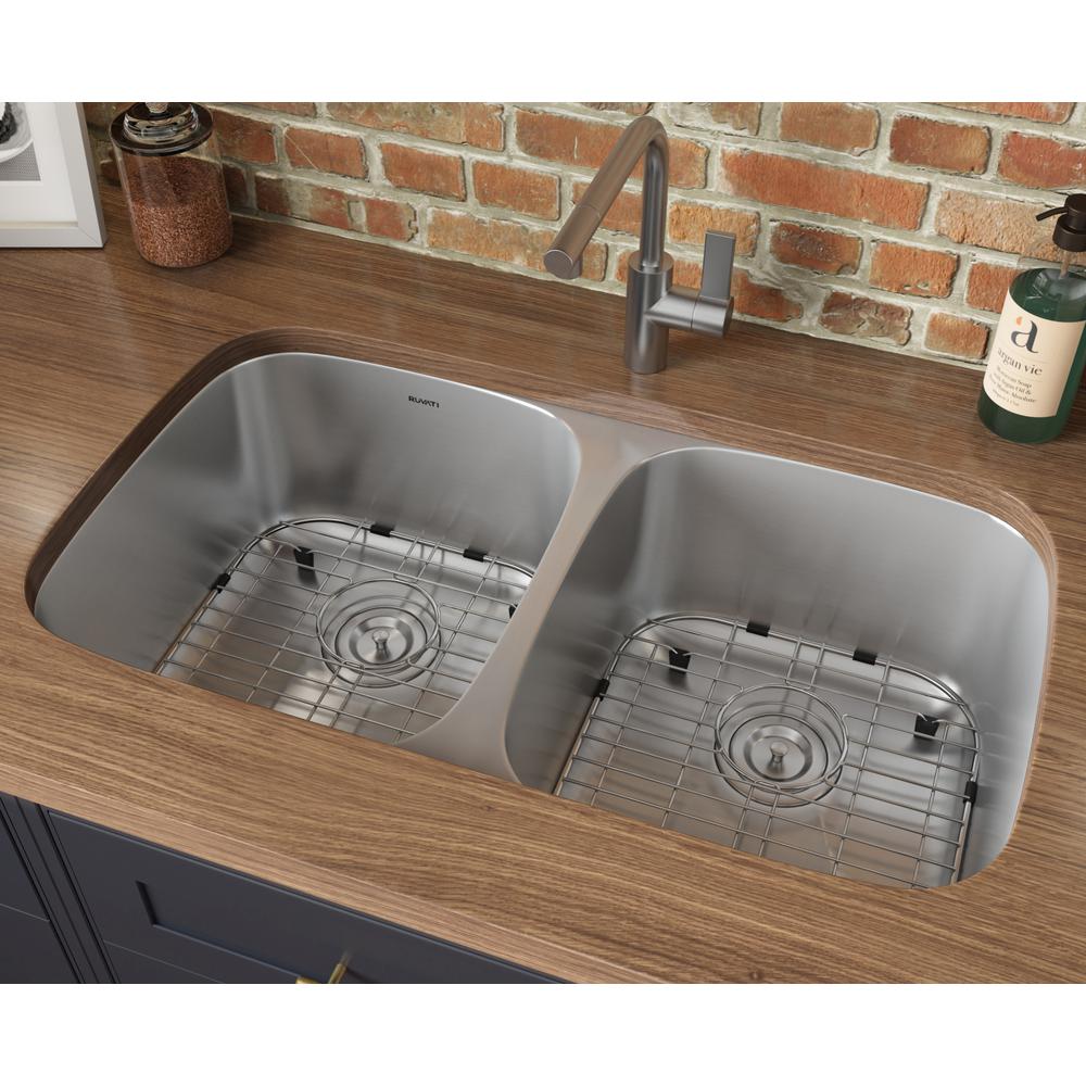 Ruvati 29-inch Undermount 50/50 Double Bowl 16 Gauge Kitchen Sink. Picture 2
