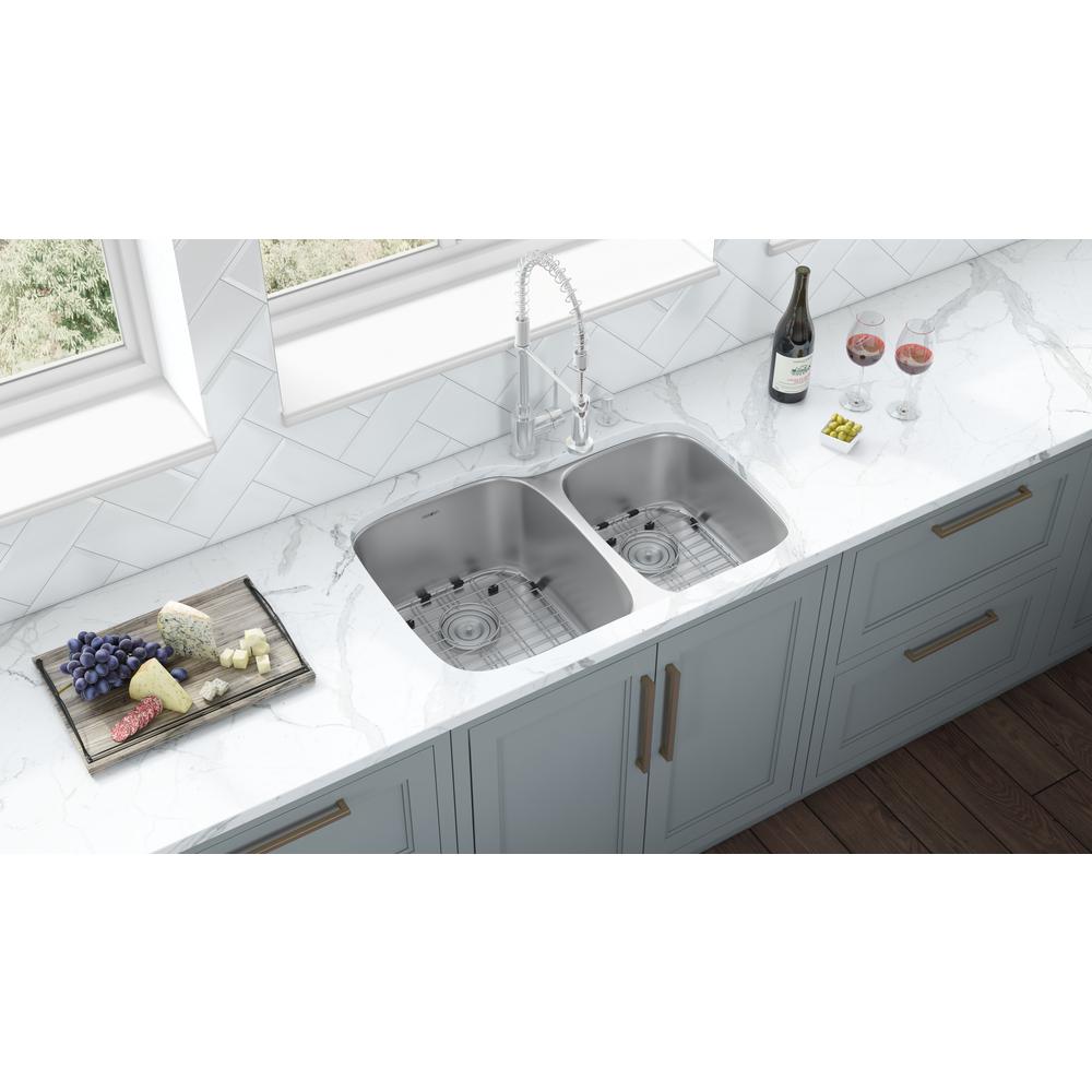 Ruvati 32-inch Undermount 60/40 Double Bowl 16 Gauge Kitchen Sink. Picture 7