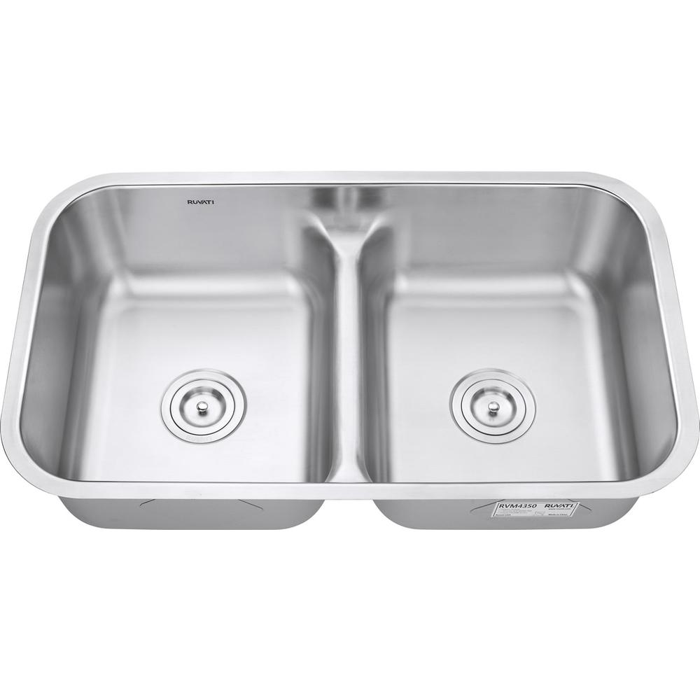 Ruvati 32-inch Low-Divide 50/50 Double Bowl Undermount 16 Gauge Kitchen Sink. Picture 2