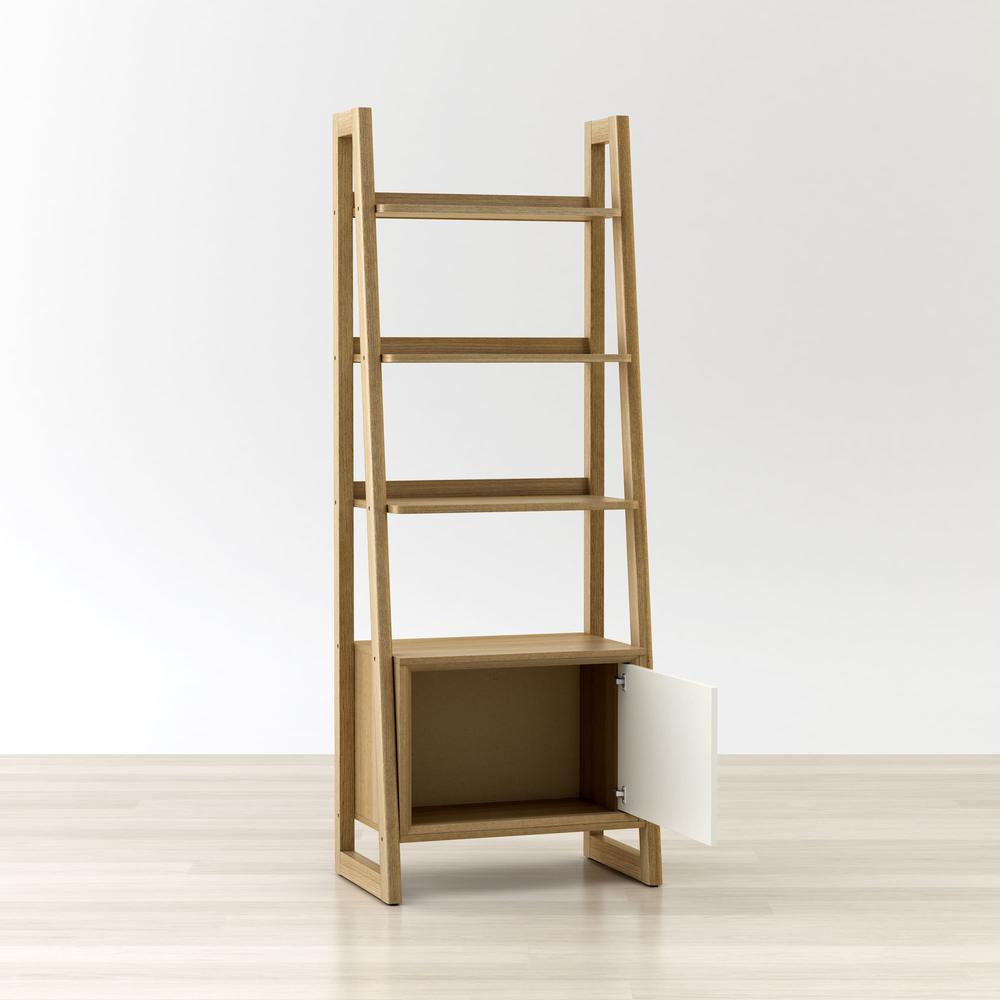 Kathy Ladder Shelf Bookcase. Picture 1