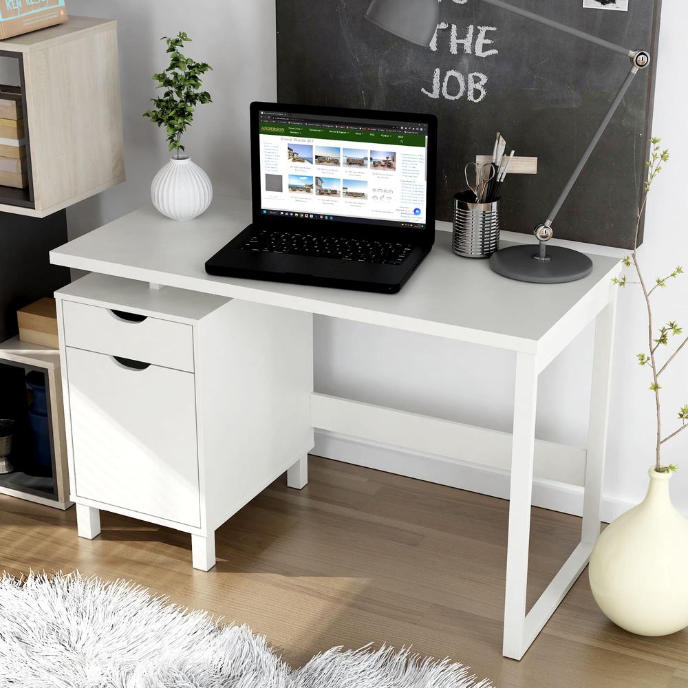 Haslev 47" Writing Desk. Picture 2
