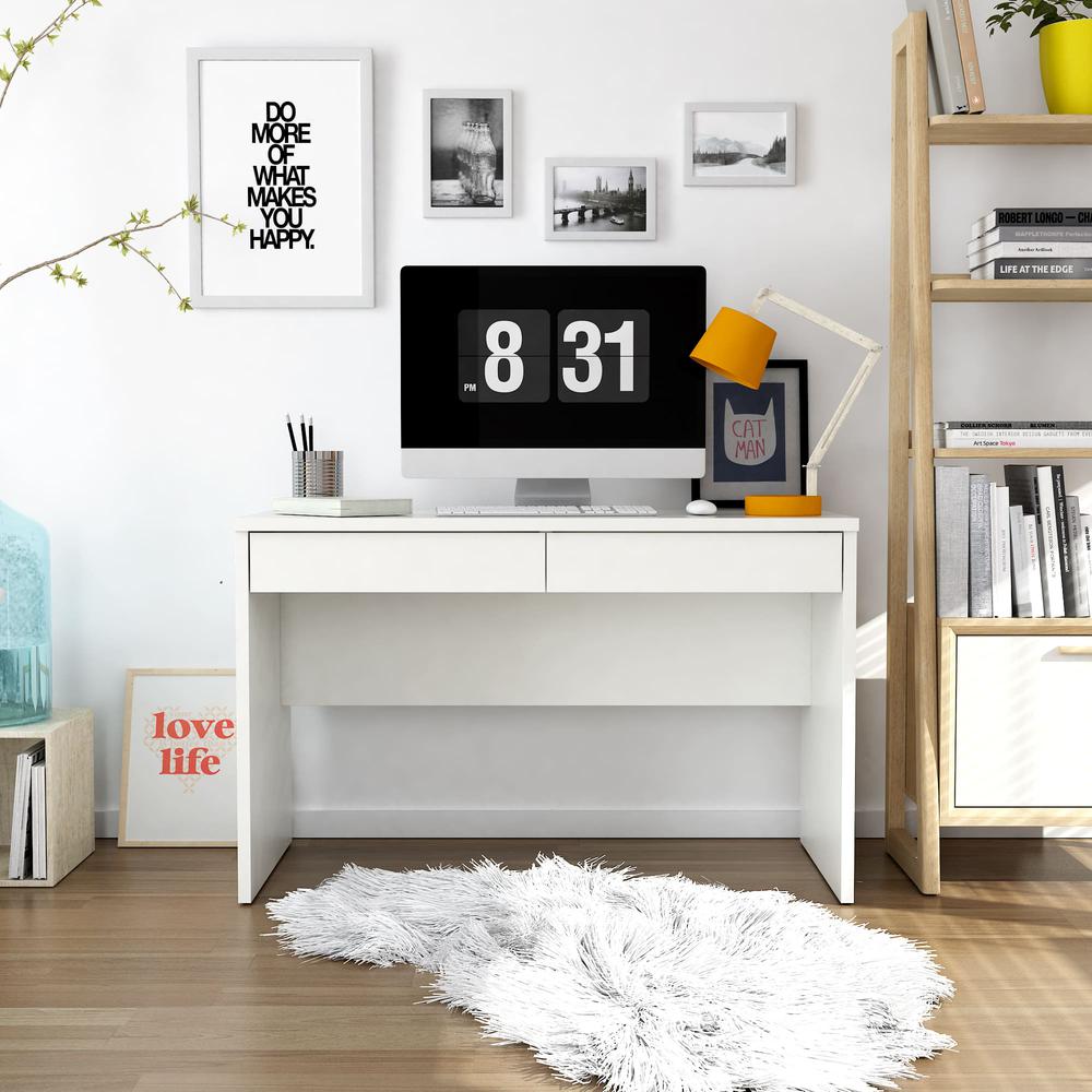 Sira 47" Desk. Picture 5
