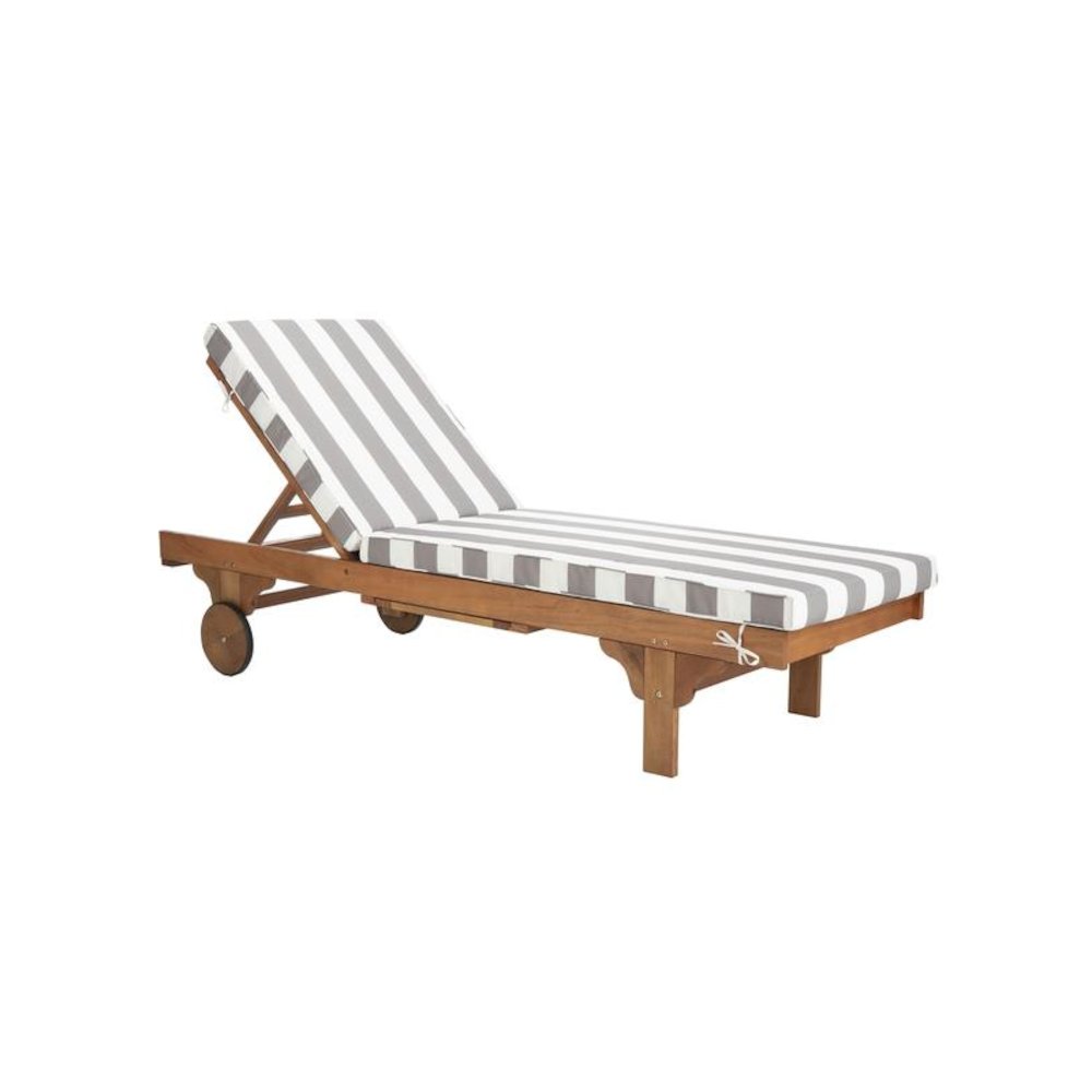 Newport Chaise Lounge Chair With Side Table. Picture 1