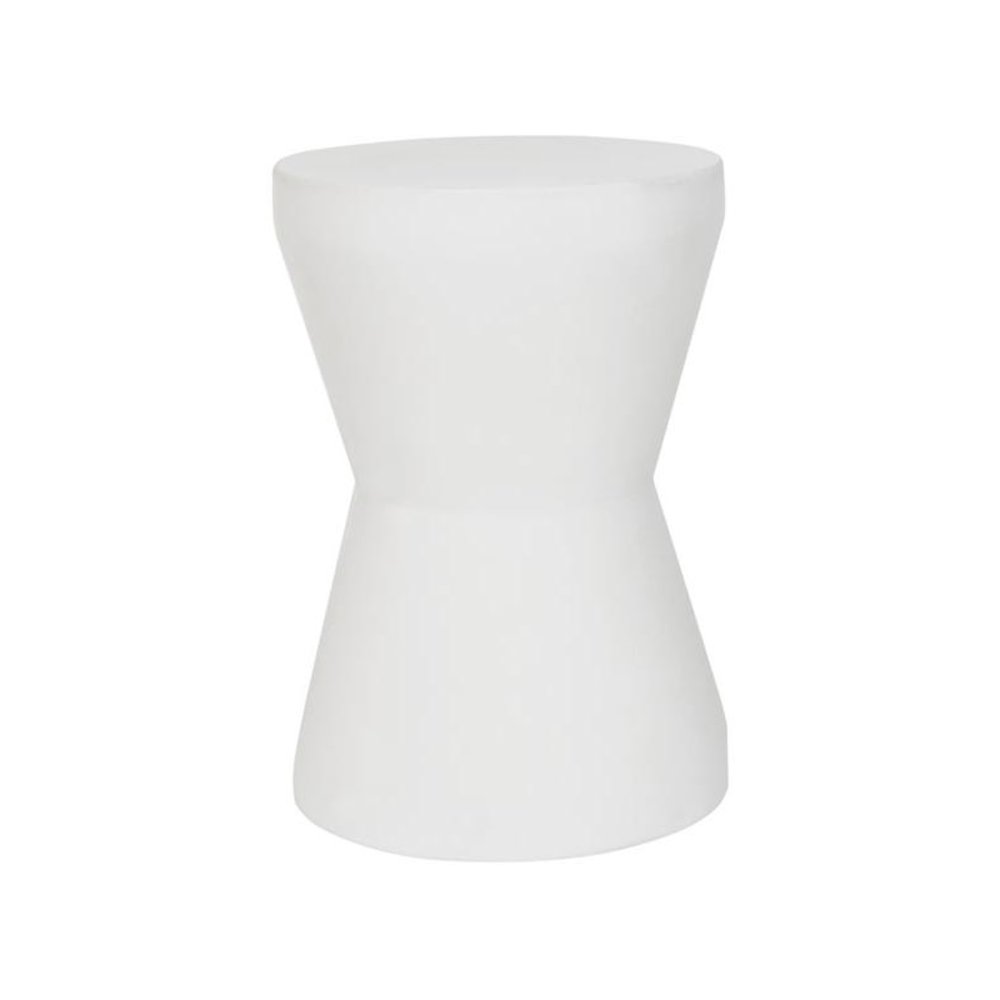 Torre Indoor/Outdoor Modern Concrete 17.3-Inch H Accent Table. Picture 1