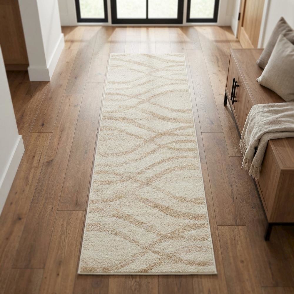 Cream and Champagne Area Rug, Power Loomed, Plush Polypropylene Pile. Picture 3