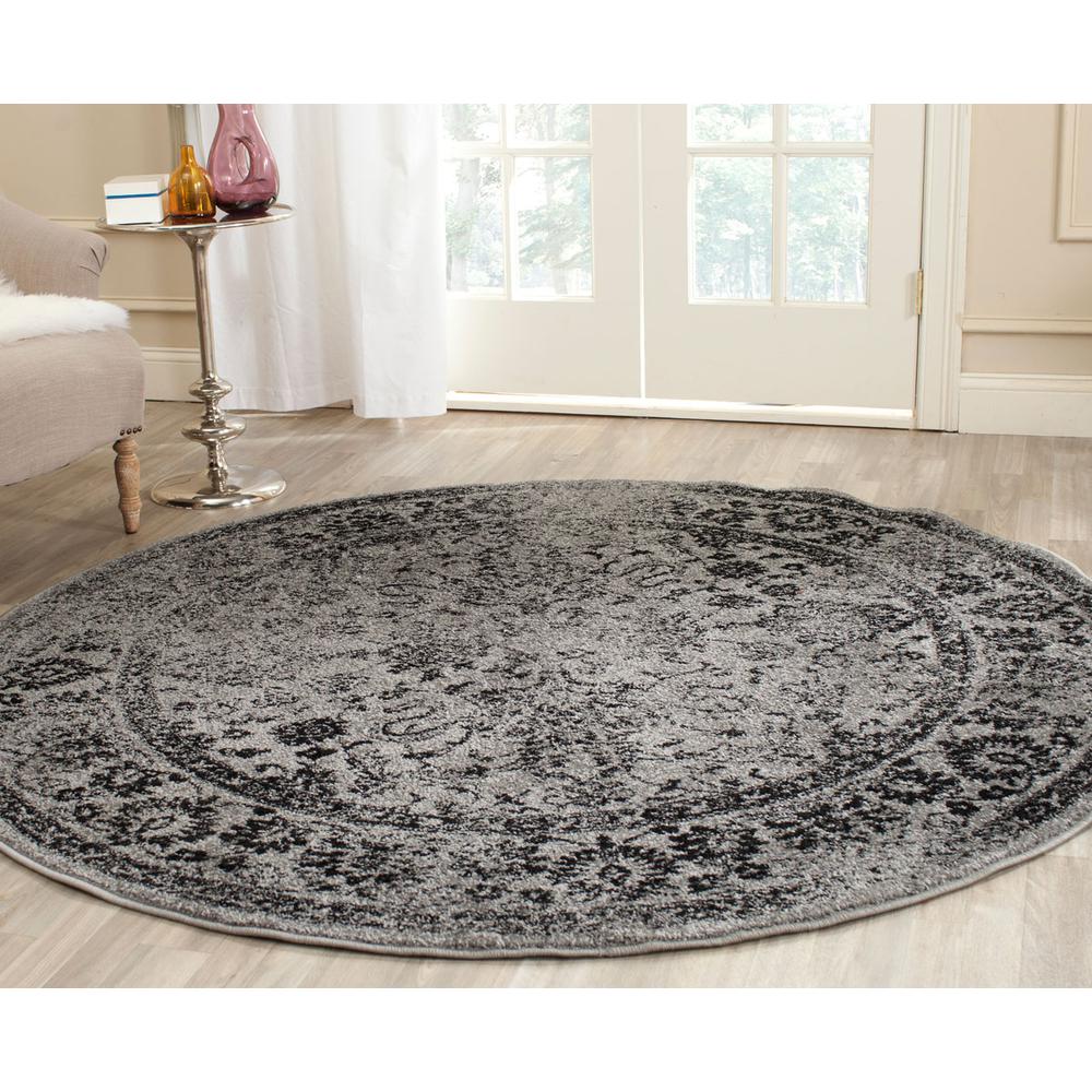 Adirondack, GREY / BLACK, 4' X 4' Round, Area Rug. Picture 1