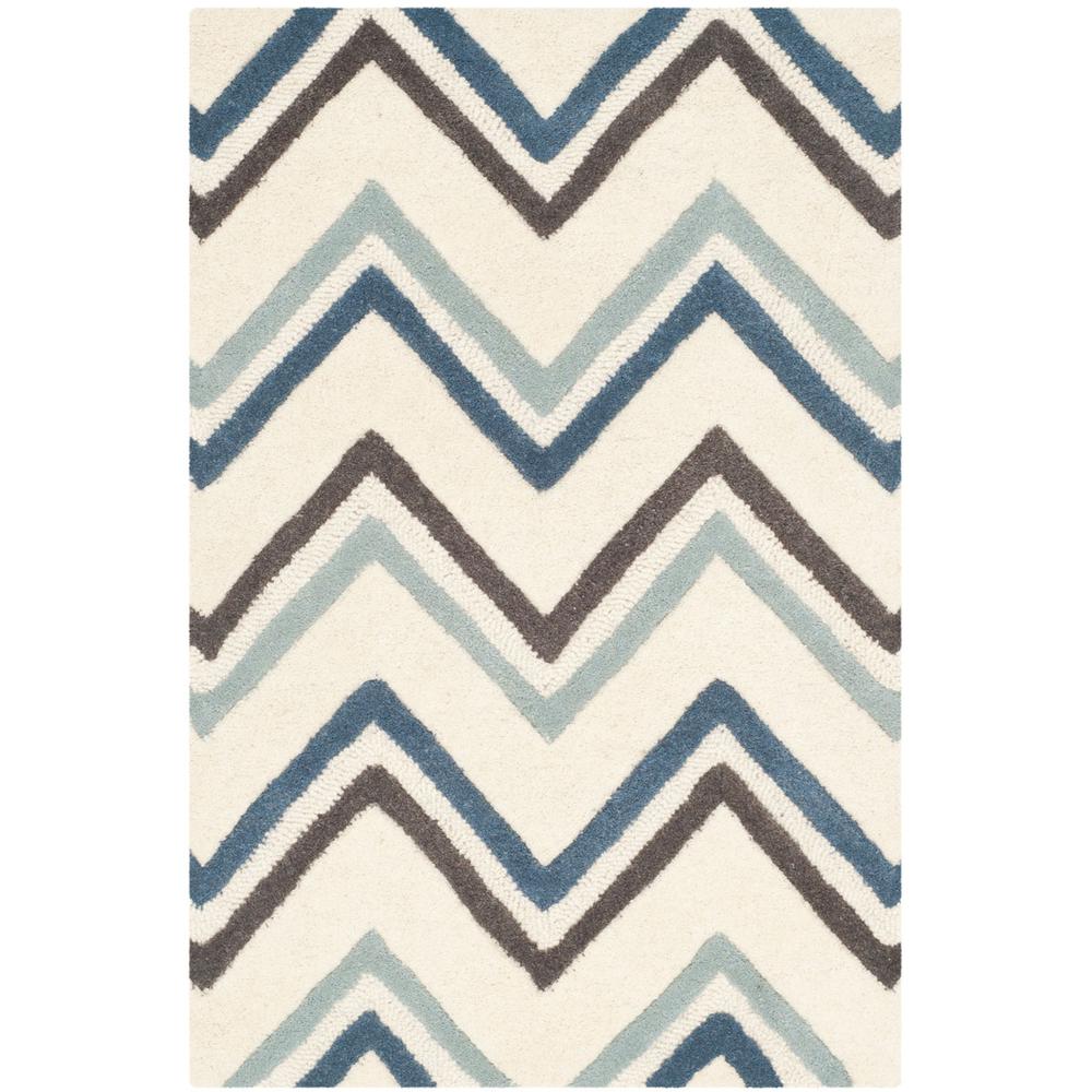 CAMBRIDGE, IVORY / BLUE, 2'-6" X 4', Area Rug. Picture 1