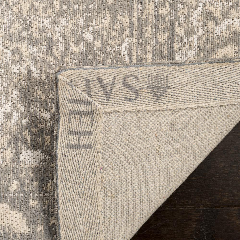 CLV-CLASSIC VINTAGE, SILVER, 4' X 6', Area Rug. Picture 1