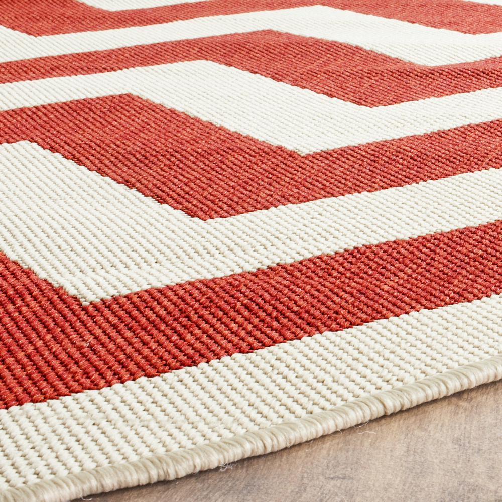 COURTYARD, RED, 5'-3" X 5'-3" Round, Area Rug, CY6244-248-5R. Picture 2