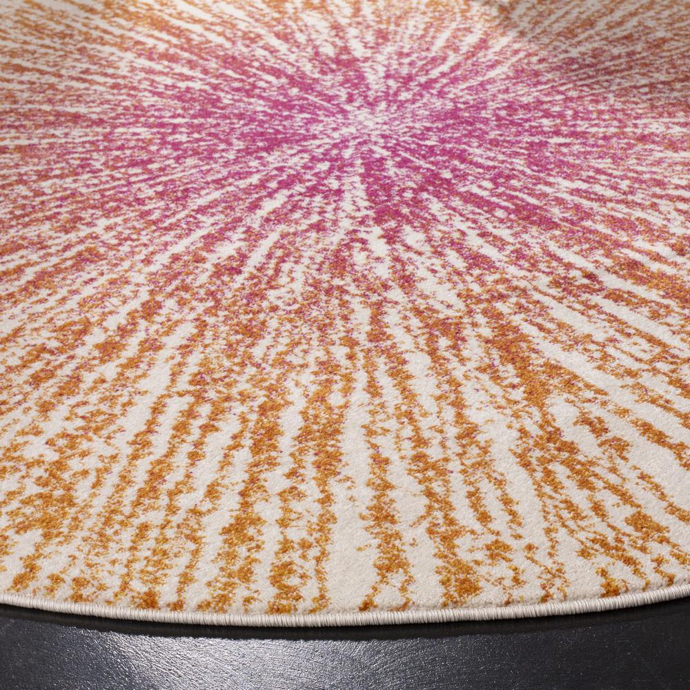 EVOKE, FUCHSIA / CREAM, 5'-1" X 5'-1" Round, Area Rug. Picture 1