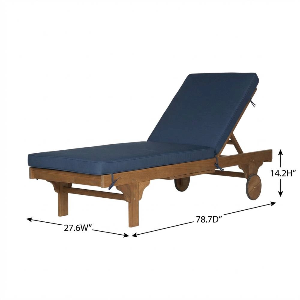 Outdoor Lounge Chair With Side Table In Eucalyptus Wood And Silver Finish. Picture 7