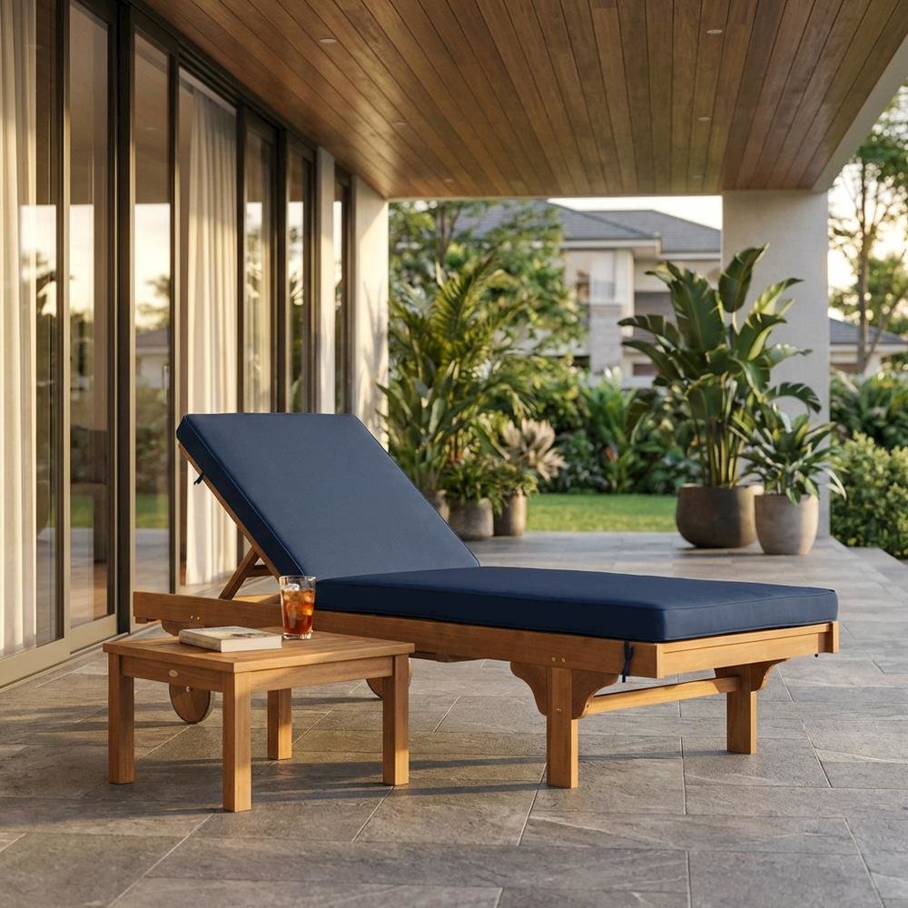 Outdoor Lounge Chair With Side Table In Eucalyptus Wood And Silver Finish. Picture 2