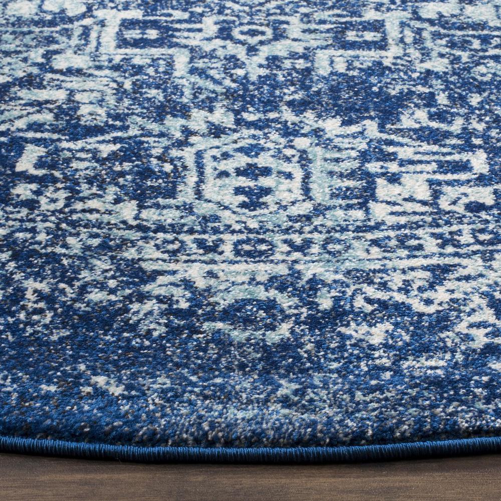 EVOKE, NAVY / IVORY, 9' X 9' Round, Area Rug, EVK256A-9R. Picture 1