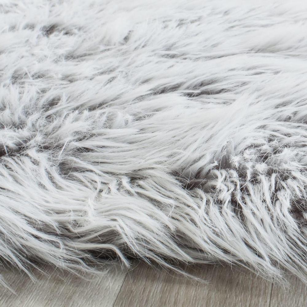 FAUX SHEEP SKIN, LIGHT GREY, 6' X 9', Area Rug. Picture 1
