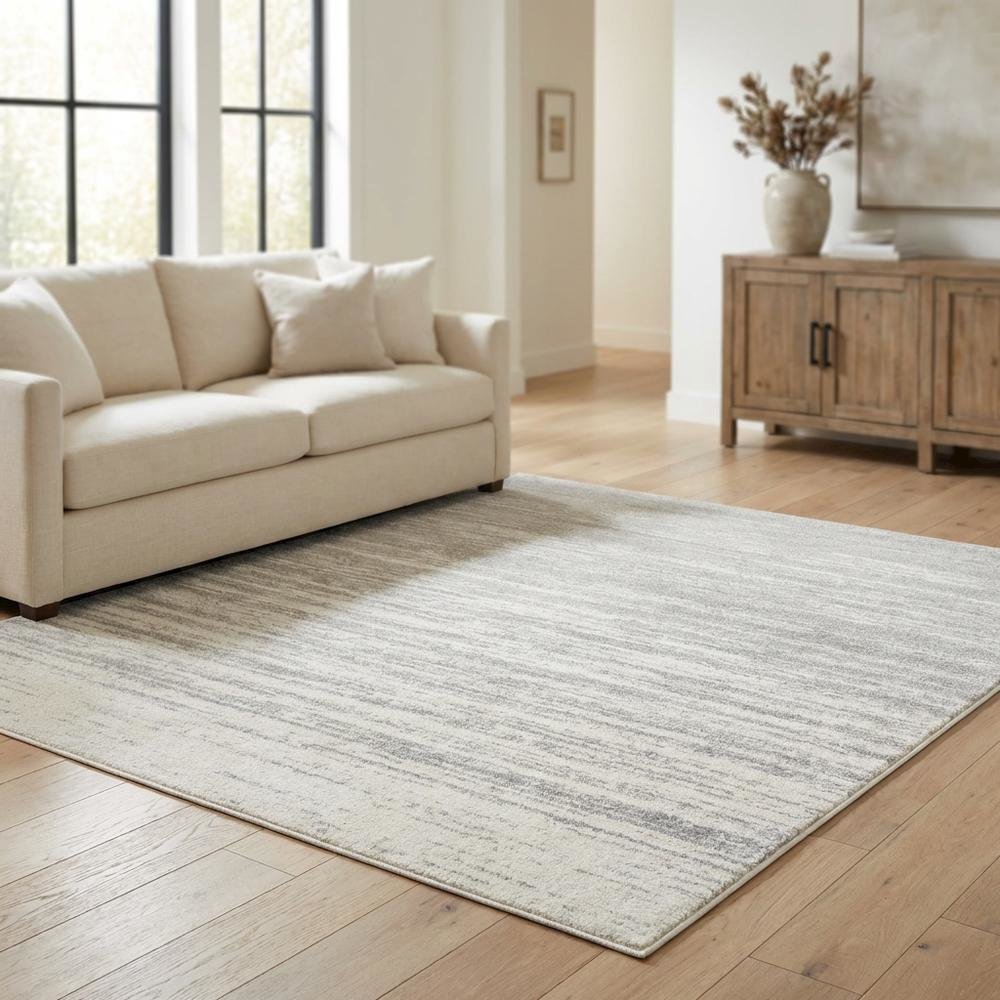 Ivory and Silver Square Area Rug with Power Loomed Polypropylene Pile. Picture 3