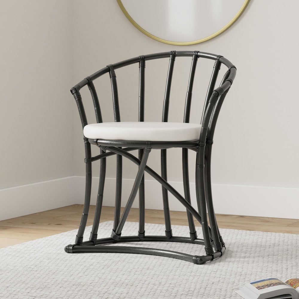 BATES RATTAN ACCENT CHAIR. Picture 2