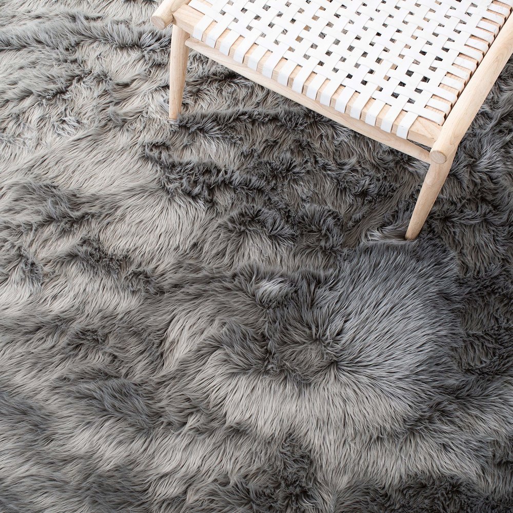 FAUX SHEEP SKIN, GREY, 6' X 9', Area Rug, FSS235D-6. Picture 6