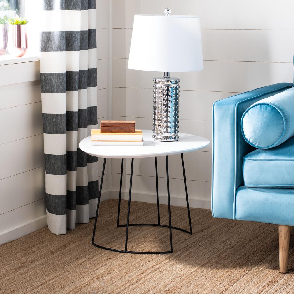 Brooks Side Table, Lacqure White/Black. Picture 5