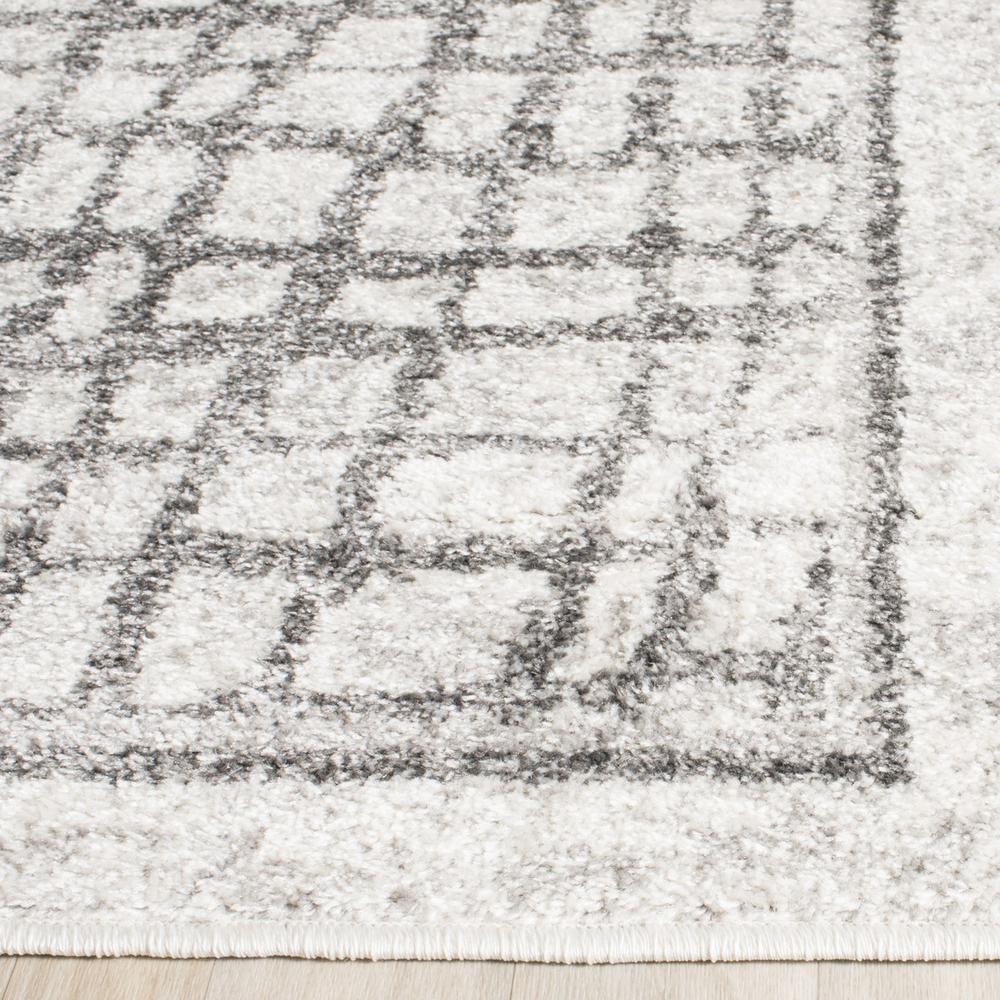 Adirondack, SILVER / IVORY, 11' X 15', Area Rug, ADR103B-1115. Picture 1