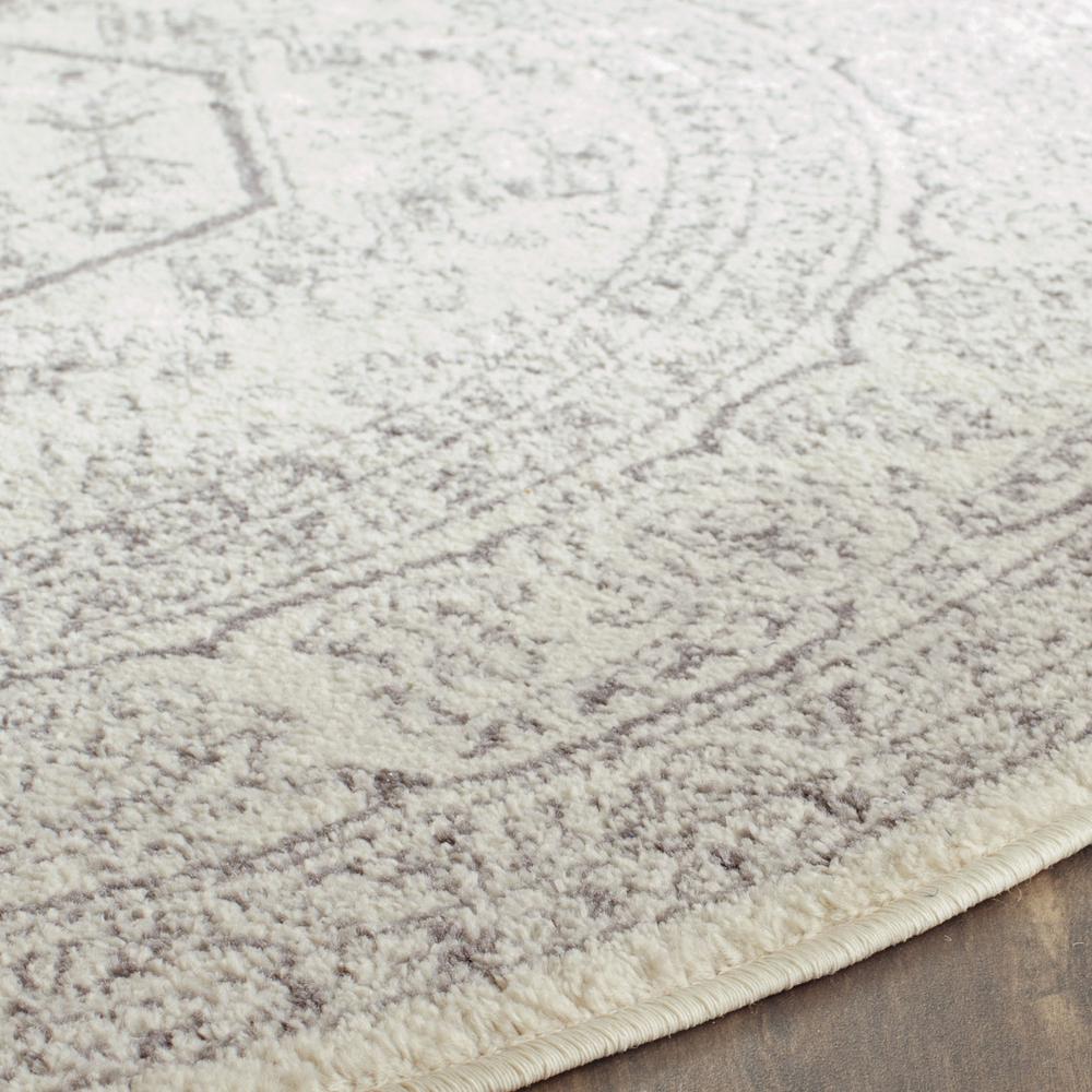 Adirondack, IVORY / SILVER, 6' X 6' Round, Area Rug, ADR108B-6R. Picture 2