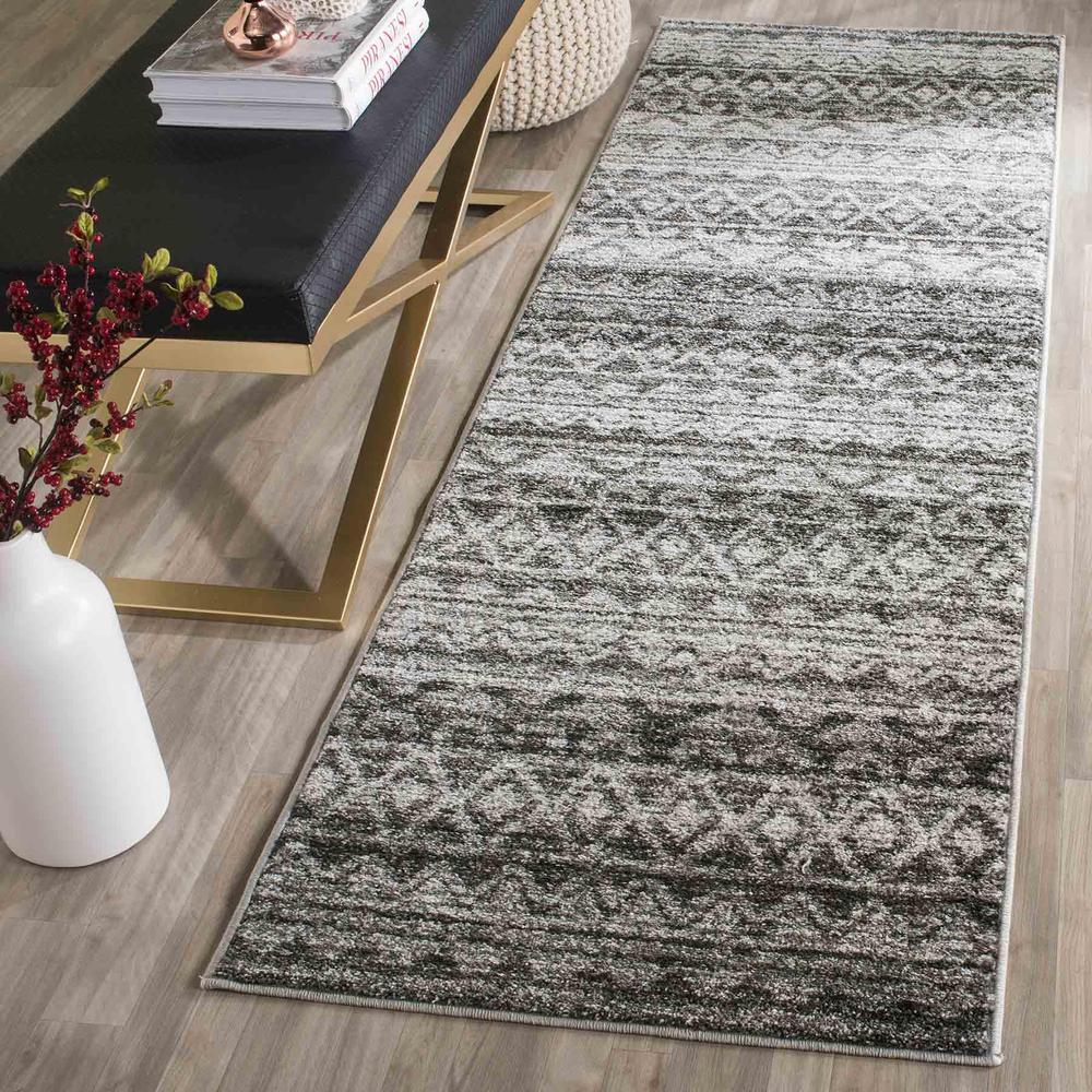 Adirondack, IVORY / CHARCOAL, 2'-6" X 10', Area Rug, ADR119N-210. Picture 1