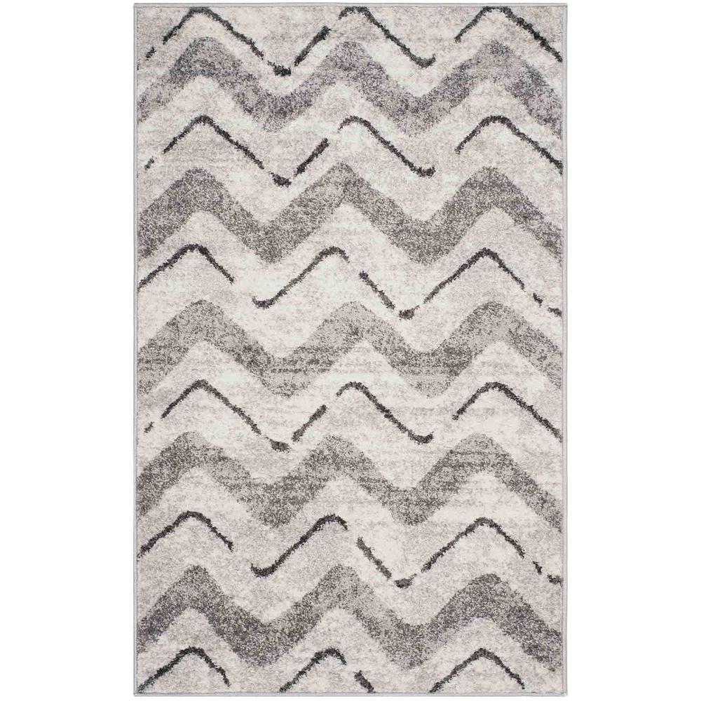 Adirondack, SILVER / CHARCOAL, 3' X 5', Area Rug, ADR121P-3. Picture 1