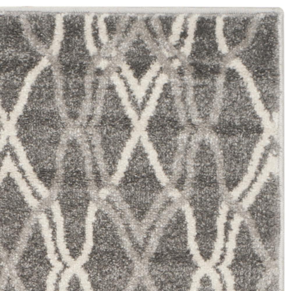 AMHERST, GREY / LIGHT GREY, 2'-3" X 7', Area Rug, AMT417C-27. Picture 3