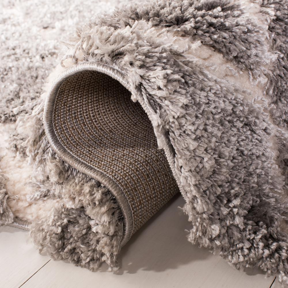 ADRIANA SHAG, LIGHT GREY / CREAM, 5'-1" X 7'-6", Area Rug. Picture 4