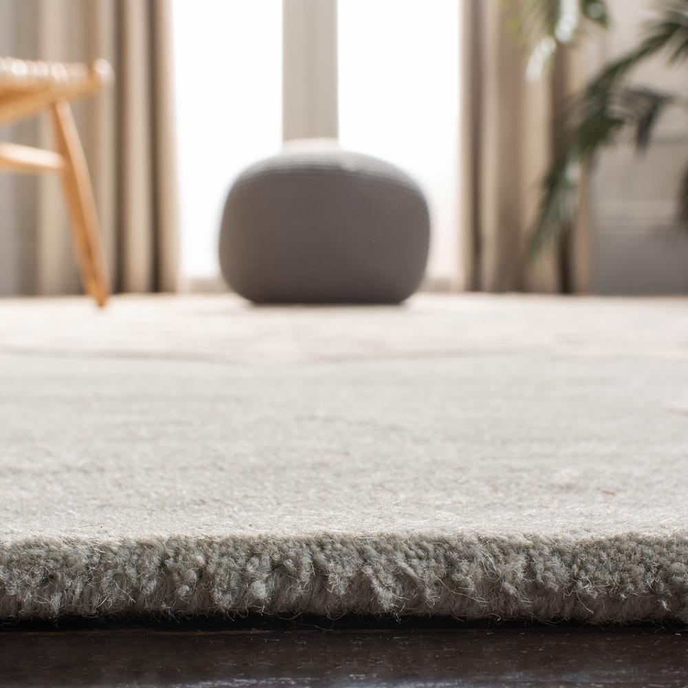 BELLA, GREY / IVORY, 6' X 9', Area Rug, BEL136A-6. Picture 3