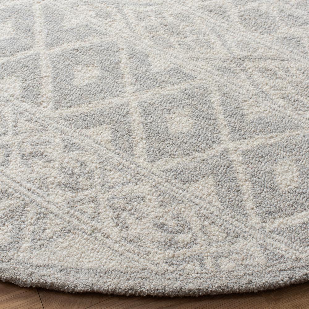 BLOSSOM, SILVER / IVORY, 6' X 6' Round, Area Rug, BLM113G-6R. Picture 1
