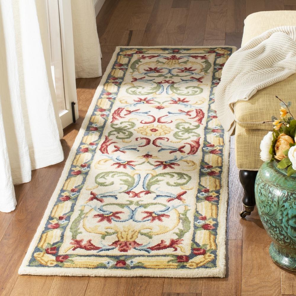 BLOSSOM, IVORY / GREEN, 2'-3" X 8', Area Rug. Picture 1