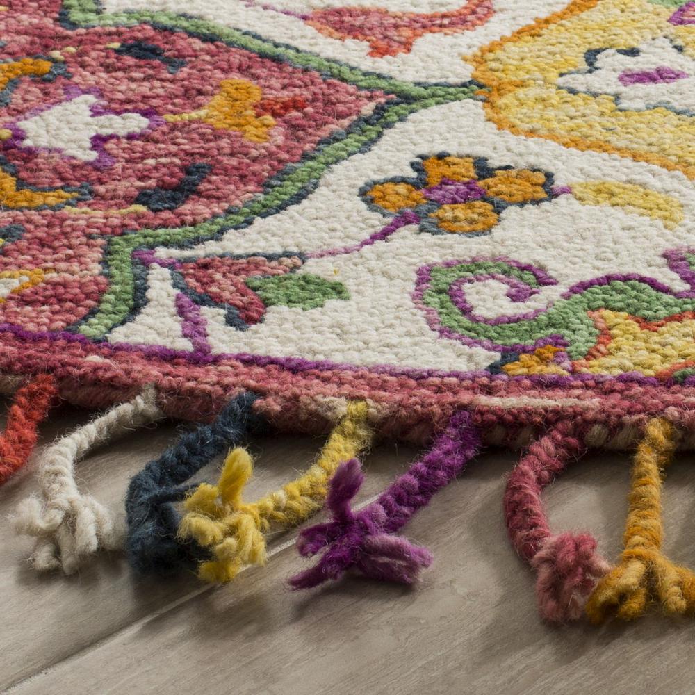 BLOSSOM, IVORY / MULTI, 6' X 6' Round, Area Rug. Picture 1