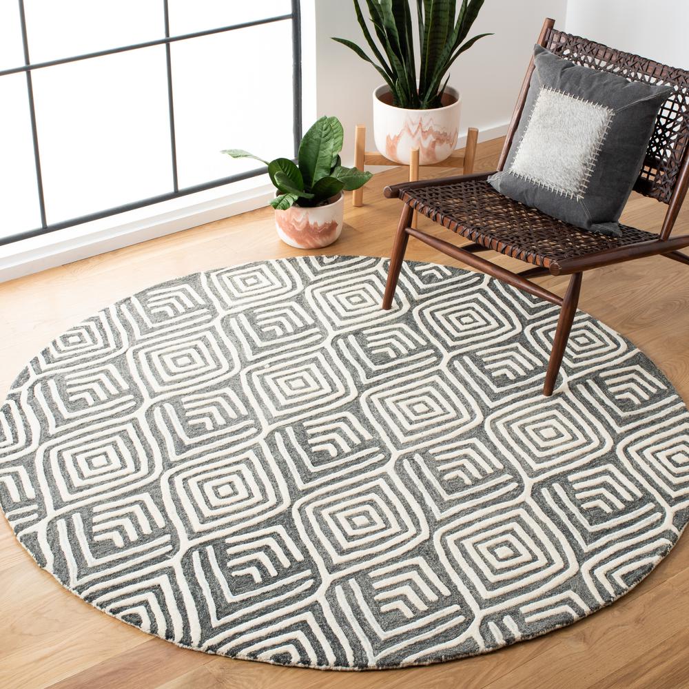 BLOSSOM, IVORY / GREY, 6' X 6' Round, Area Rug, BLM936G-6R. Picture 2