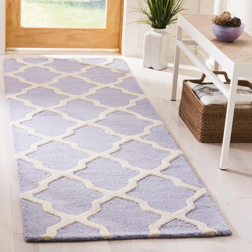 CAMBRIDGE, LAVANDER / IVORY, 2'-6" X 6', Area Rug, CAM121C-26. Picture 1