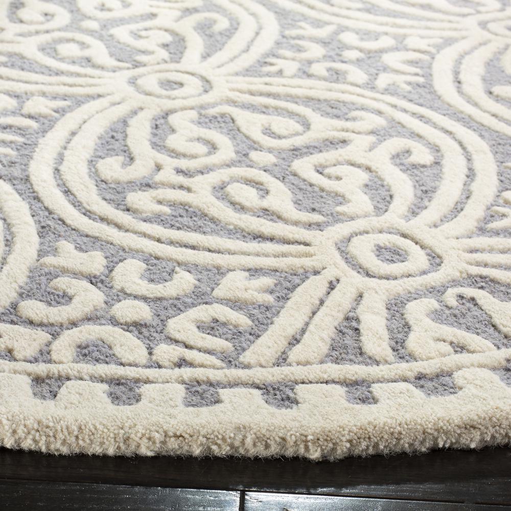 CAMBRIDGE, SILVER / IVORY, 6' X 6' Round, Area Rug, CAM123D-6R. Picture 2