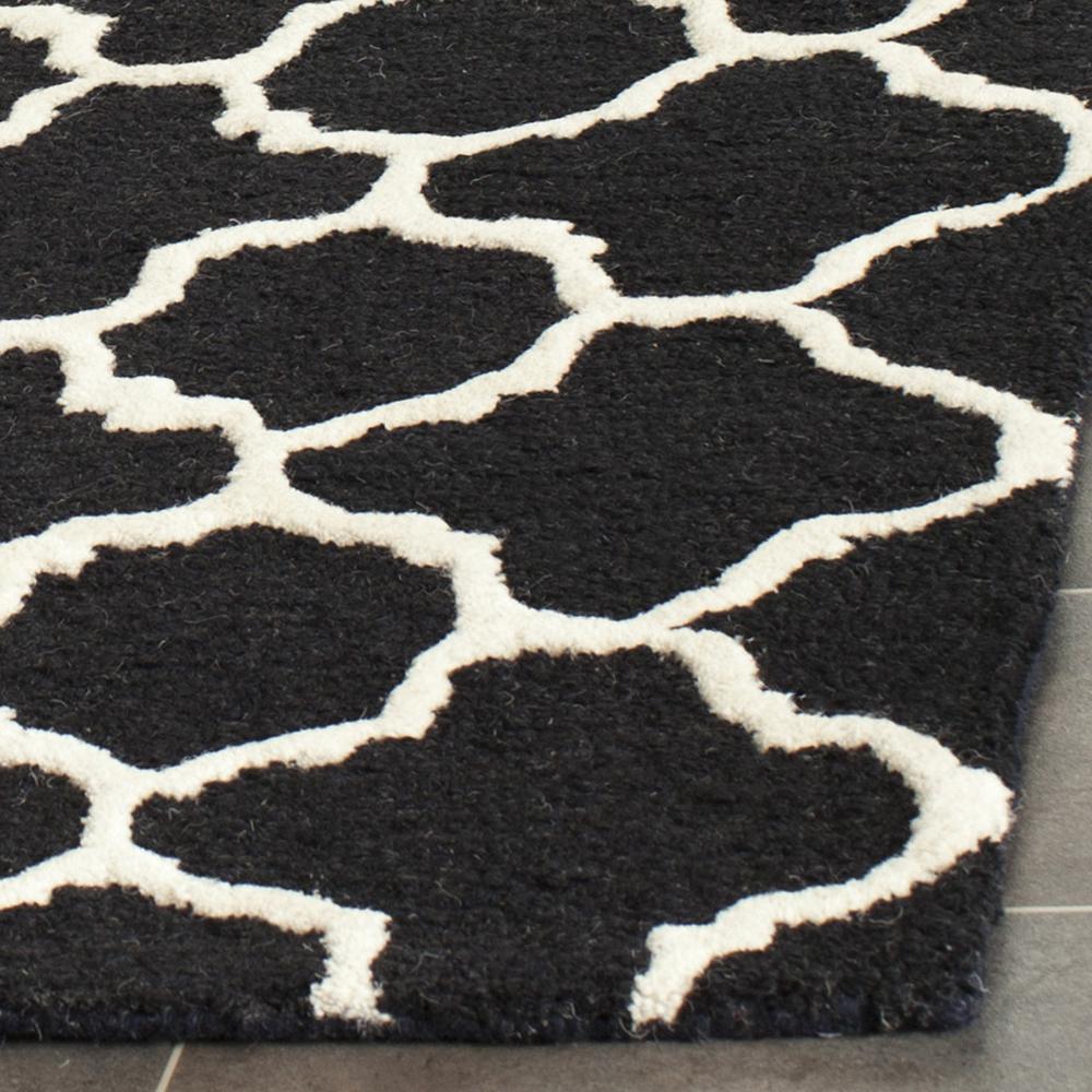 CAMBRIDGE, BLACK / IVORY, 2' X 3', Area Rug, CAM130E-2. Picture 7