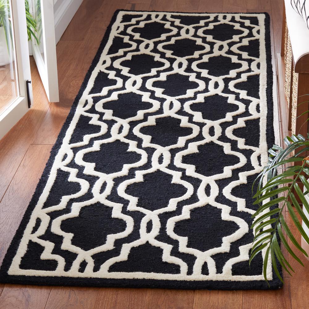 CAMBRIDGE, BLACK / IVORY, 2' X 3', Area Rug, CAM131E-2. Picture 6