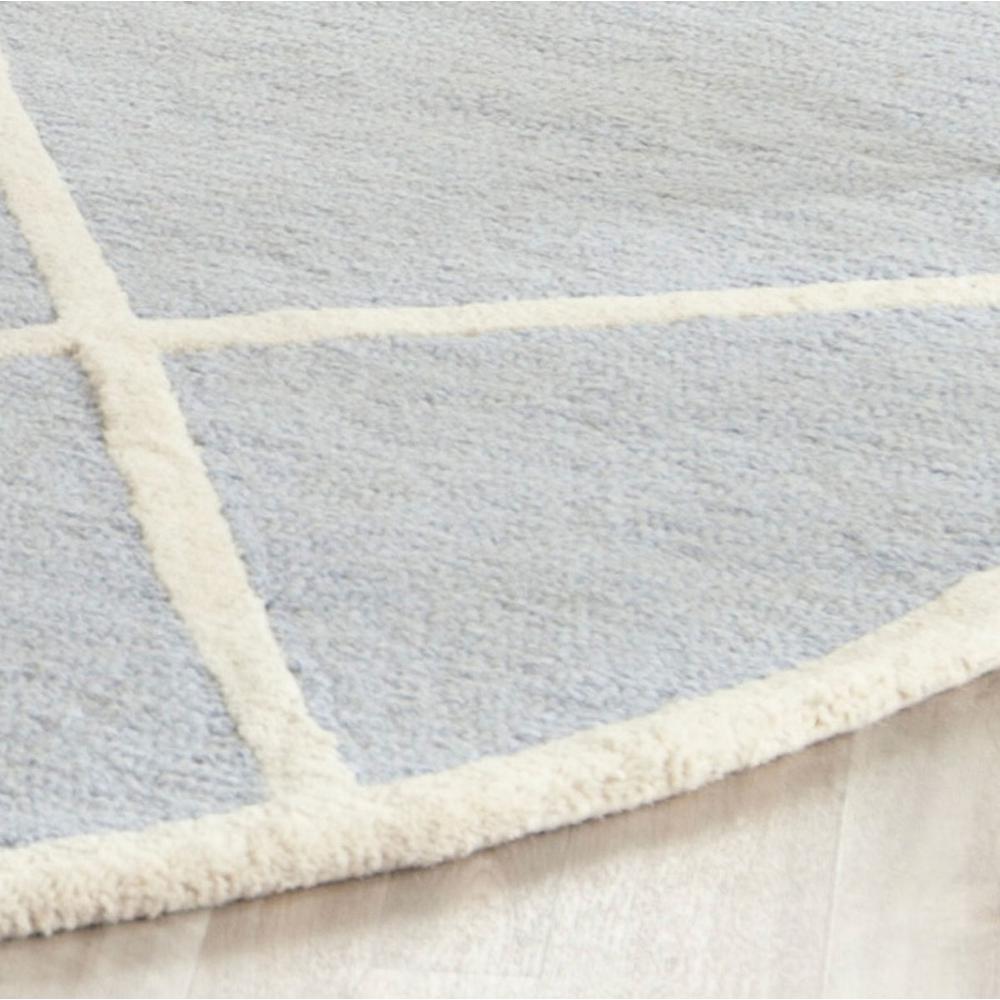 CAMBRIDGE, LIGHT BLUE / IVORY, 4' X 4' Round, Area Rug, CAM136A-4R. Picture 1
