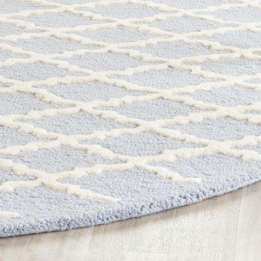 CAMBRIDGE, LIGHT BLUE / IVORY, 4' X 4' Round, Area Rug, CAM137A-4R. Picture 1