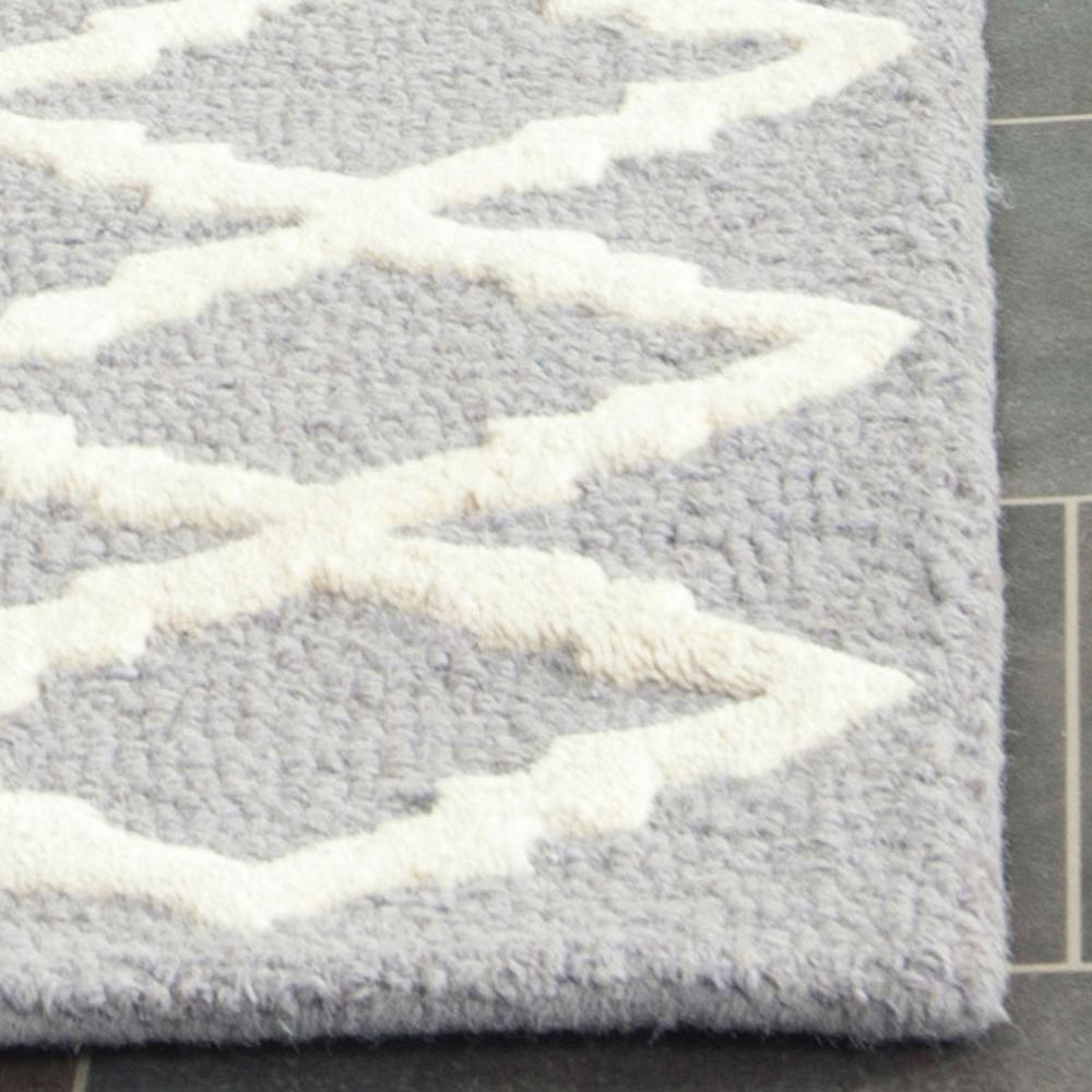 CAMBRIDGE, SILVER / IVORY, 2'-6" X 10', Area Rug, CAM137D-210. Picture 1