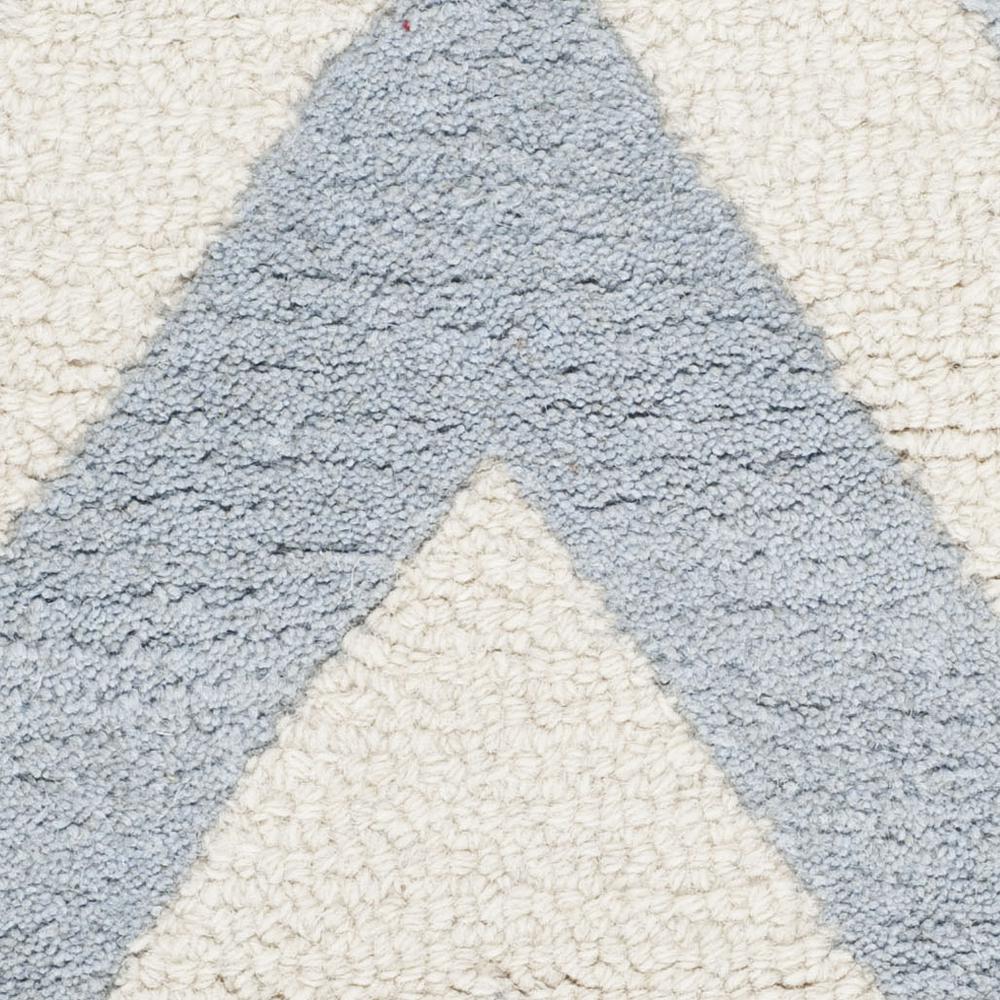 CAMBRIDGE, LIGHT BLUE / IVORY, 2' X 3', Area Rug, CAM139A-2. Picture 2